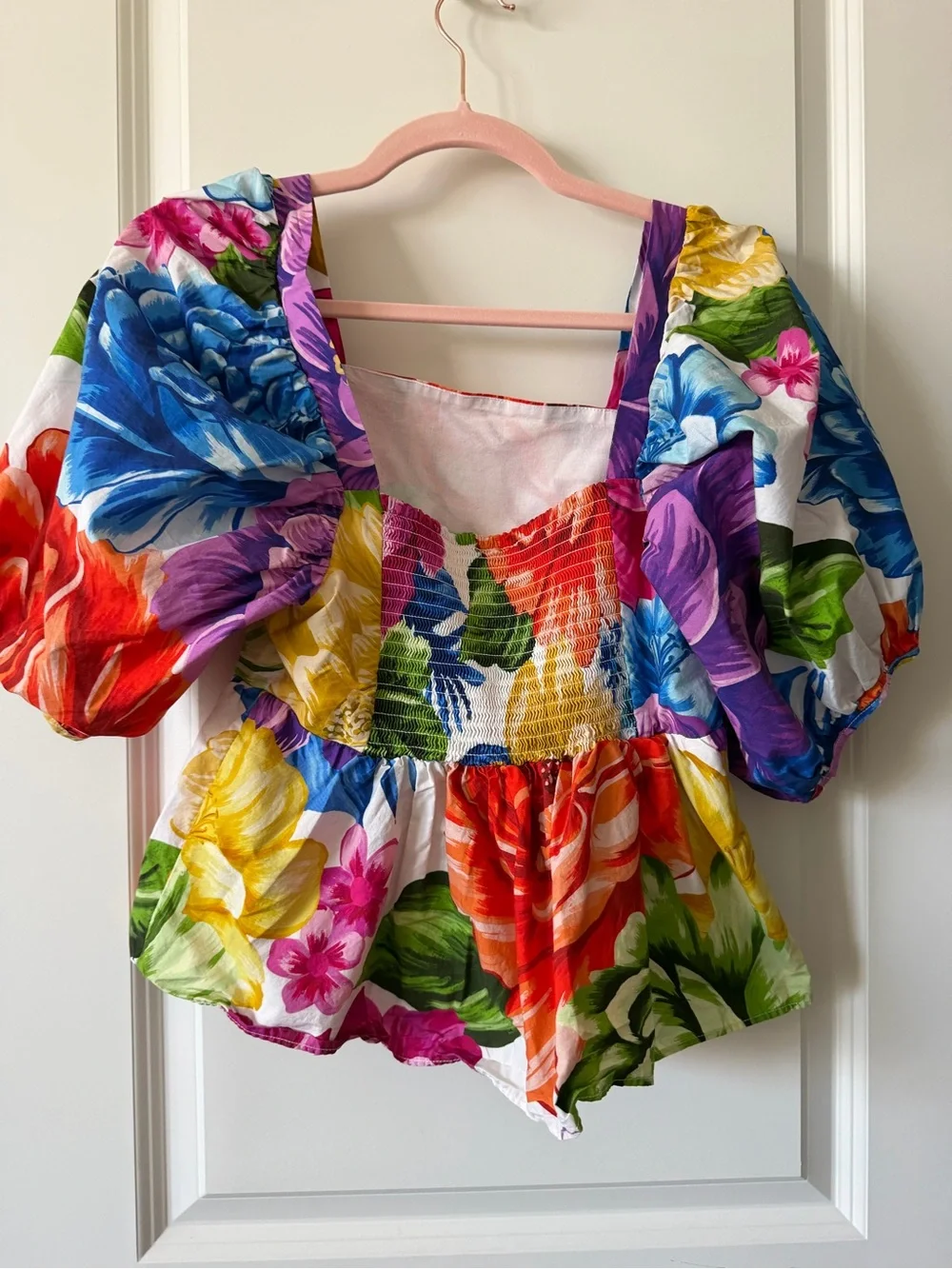 FARM Rio Multicolor Floral Puff-Sleeve Square Neck Blouse